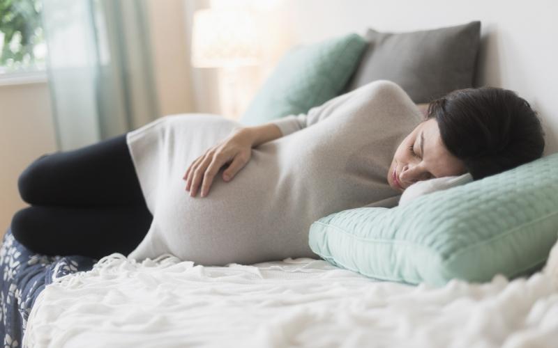 Nằm Mơ Thấy Phật Cho Vàng: Điềm Báo Gì Cho Số Đề?