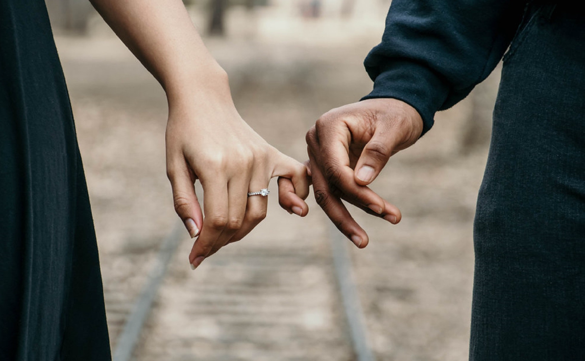 Giải Mã Giấc Mơ Thấy Người Bán Vé Số