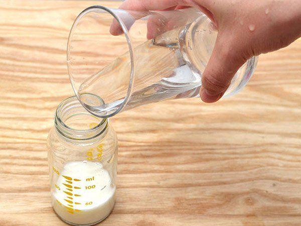 Nằm Mơ Thấy 2 Con Chó Trắng Đánh Con Gì?