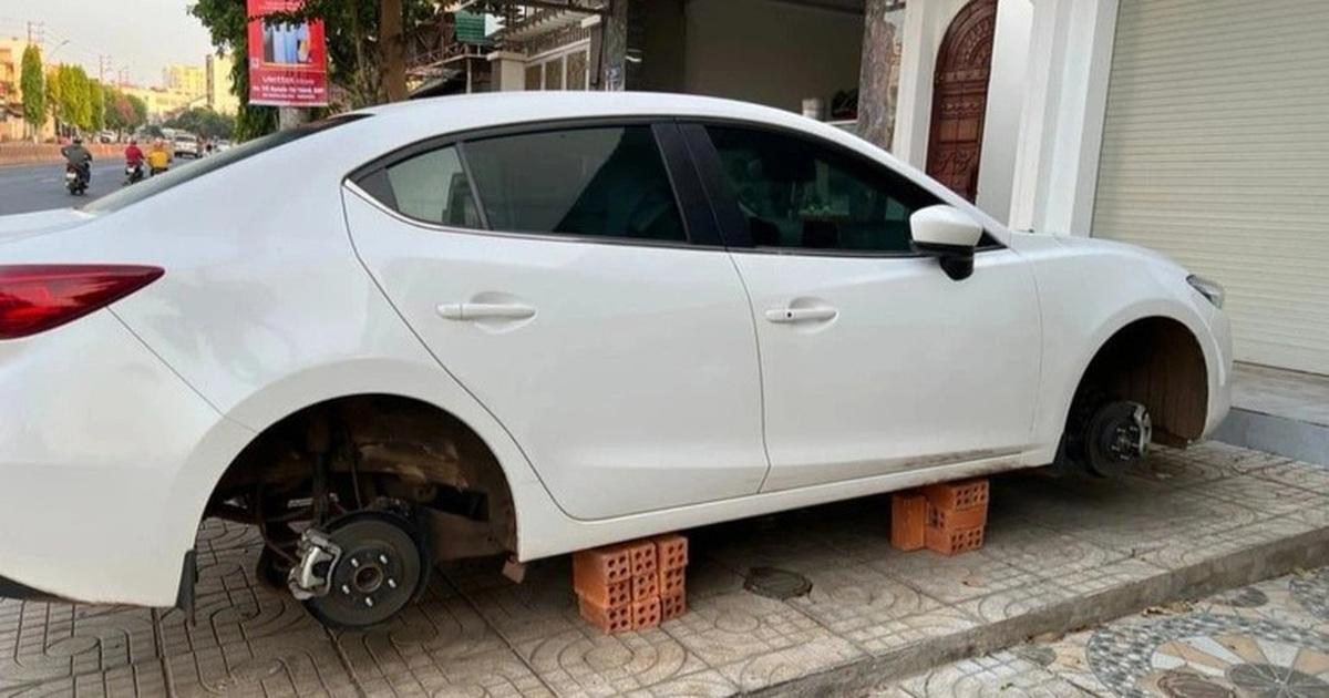Mất bánh xe ô tô
