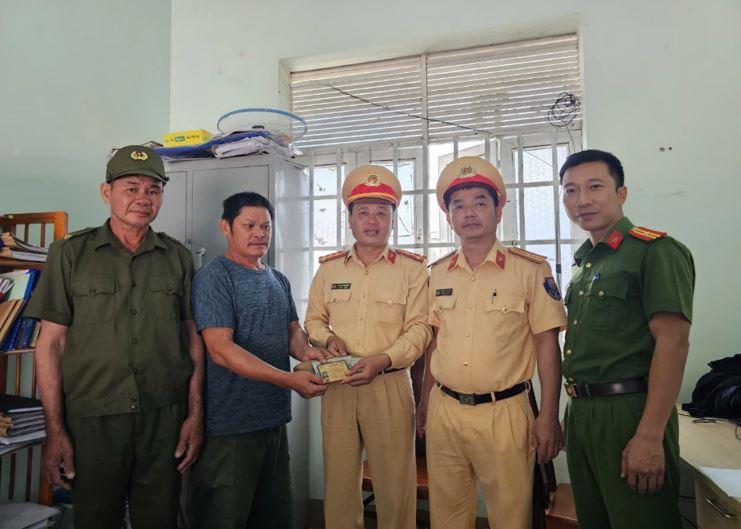 Nằm mơ thấy khóc là điềm gì? Giải mã giấc mơ khóc và số đề