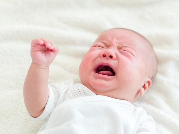 Nằm mơ thấy con nít khóc