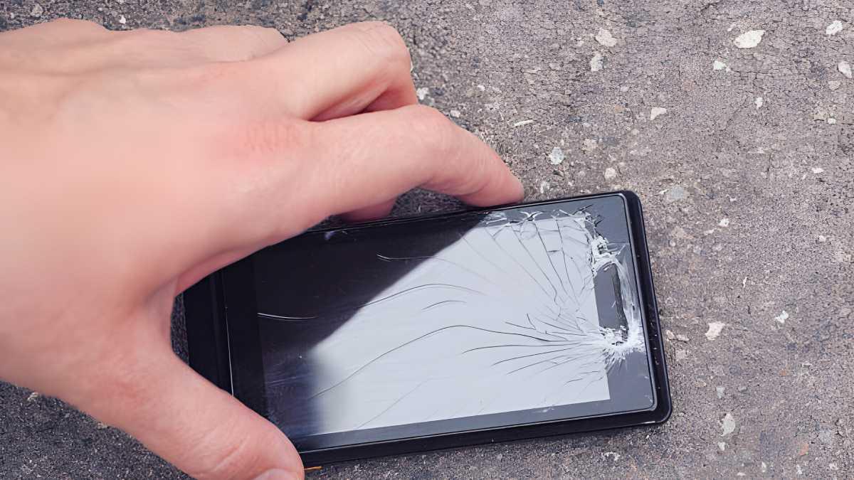 Nằm mơ thấy lượm điện thoại iPhone