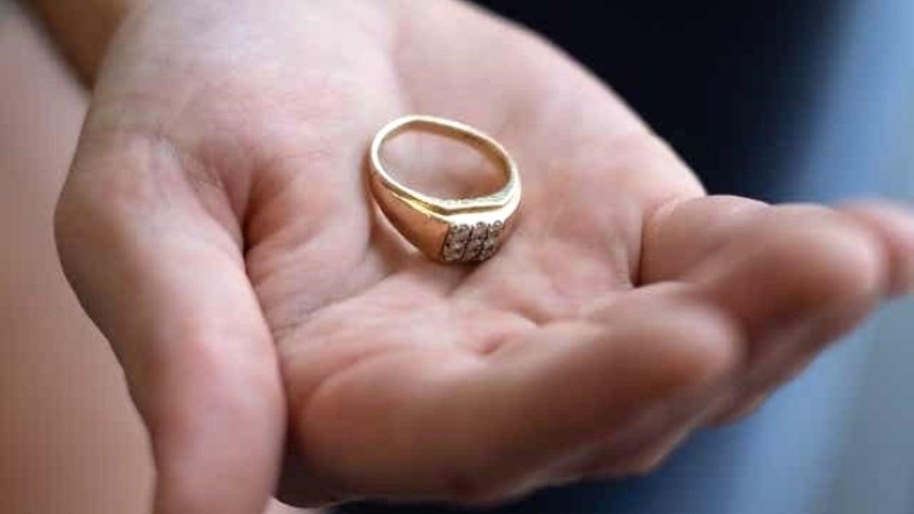 Nằm Mơ Mua Vàng Là Điềm Gì? Giải Mã Bí Ẩn