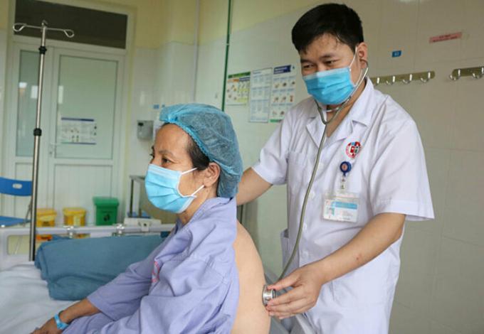 Giải Mã Giấc Mơ Thấy Bạn Học Cũ Thích Mình Và Con Số May Mắn